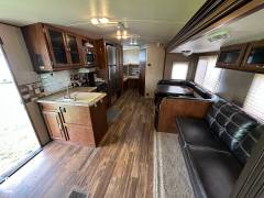2016 Forest River Vibe 272BHS, $ 15,300