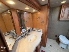 2013 Winnebago Tour 42GD, $ 129,900