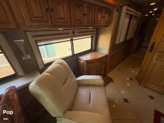 2013 Winnebago Tour 42GD, $ 129,900