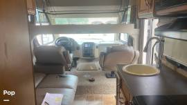 2016 Thor Motor Coach Vegas 25.2, $ 48,900