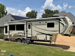 2018 Keystone Montana 3121RL, $ 35,000