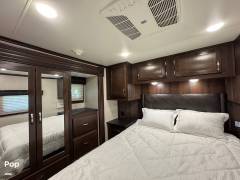 2019 Jayco Talon 320T, $ 39,900