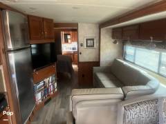 2018 Winnebago Sunstar LX 35F, $ 69,850