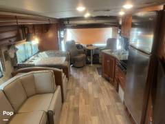 2018 Winnebago Sunstar LX 35F, $ 69,850