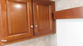 2018 Winnebago Sunstar LX 35F, $ 69,850