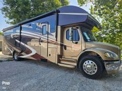 2015 Jayco Seneca 37FS, $ 117,000