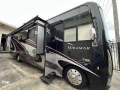 2022 Thor Motor Coach Miramar 35.2, $ 139,500