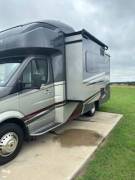 2019 Tiffin Wayfarer 24TW, $ 100,000