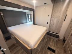 2022 Keystone Avalanche 390DS, $ 57,800