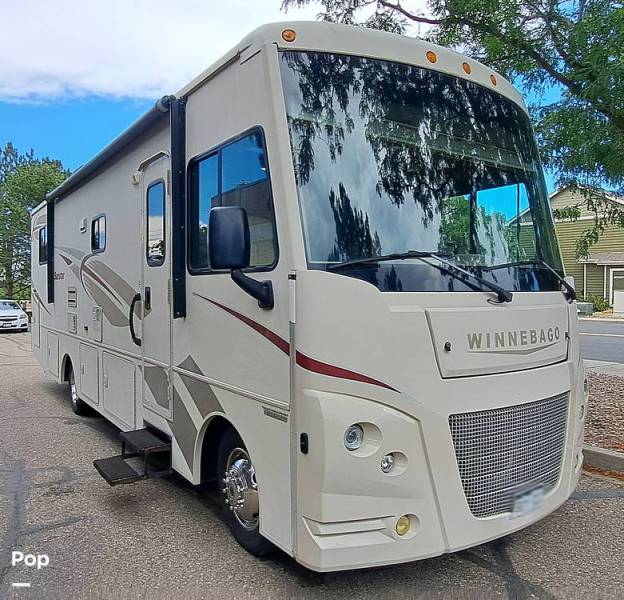 2017 Winnebago Sunstar 31KE, $ 43,400