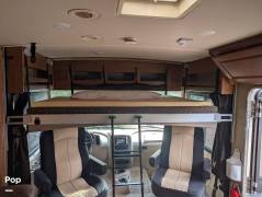 2017 Winnebago Sunstar 31KE, $ 43,400