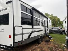 2025 Forest River Heritage Glen 320VIEW, $ 49,999