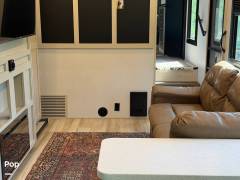 2025 Forest River Heritage Glen 320VIEW, $ 49,999