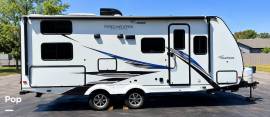 2021 Coachmen Freedom Express 238BHS, $ 24,000