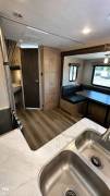 2021 Coachmen Freedom Express 238BHS, $ 24,000
