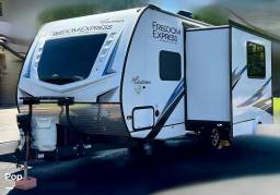 2021 Coachmen Freedom Express 238BHS, $ 24,000