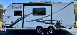 2021 Coachmen Freedom Express 238BHS, $ 24,000