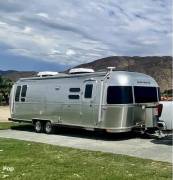 2019 Airstream International Serenity 30RBQ, $ 49,950