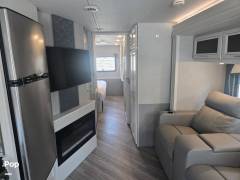 2023 Fleetwood Fortis 34MB, $ 120,000