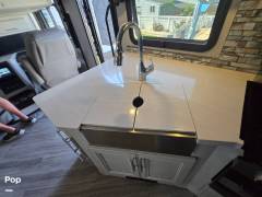 2023 Fleetwood Fortis 34MB, $ 120,000