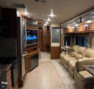 2015 Fleetwood Bounder 35K, $ 56,000