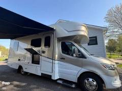 2024 Renegade Vienna 25VFWC, $ 162,000