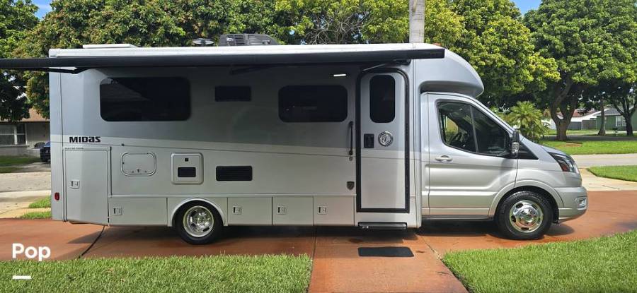2022 Tiffin Midas 24RT, $ 85,000