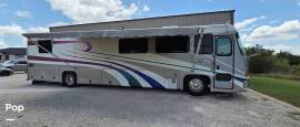 2000 Tiffin Zephyr 42, $ 44,995