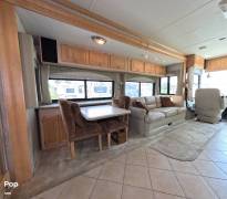 2006 Tiffin Phaeton 40TSH, $ 67,000