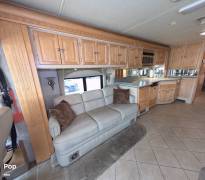 2006 Tiffin Phaeton 40TSH, $ 67,000