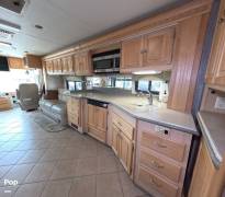 2006 Tiffin Phaeton 40TSH, $ 67,000
