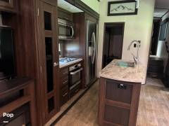 2019 Jayco North Point 377RLBH, $ 67,300