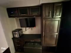 2019 Jayco North Point 377RLBH, $ 67,300