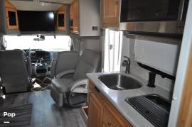 2022 Phoenix Cruiser 2552, $ 135,000