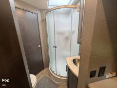 2022 Thor Motor Coach Omni RB34, $ 159,995