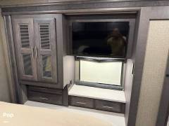 2022 Thor Motor Coach Omni RB34, $ 159,995