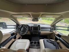 2022 Thor Motor Coach Omni RB34, $ 159,995