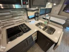 2022 Thor Motor Coach Omni RB34, $ 159,995