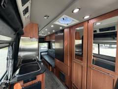 2020 Roadtrek Zion, $ 99,999
