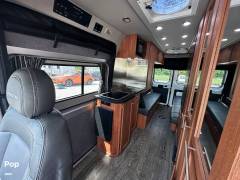 2020 Roadtrek Zion, $ 99,999
