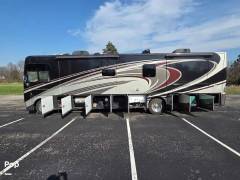 2015 Thor Motor Coach Challenger 37ND, $ 70,000