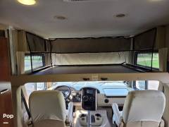 2015 Thor Motor Coach Challenger 37ND, $ 70,000