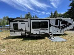 2022 Grand Design Momentum 351MS, $ 77,800