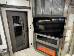 2022 Grand Design Momentum 351MS, $ 77,800