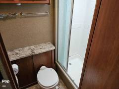 2016 Thor Motor Coach Miramar 34.3, $ 74,000