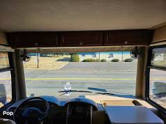 2016 Thor Motor Coach Miramar 34.3, $ 74,000