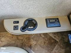 2016 Thor Motor Coach Miramar 34.3, $ 74,000