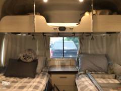 2021 Airstream Flying Cloud 27FB Twin, $ 79,900