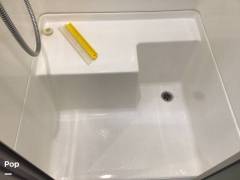 2021 Airstream Flying Cloud 27FB Twin, $ 79,900