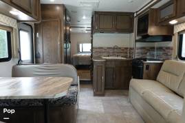 2020 Coachmen Freelander 31BH, $ 49,000